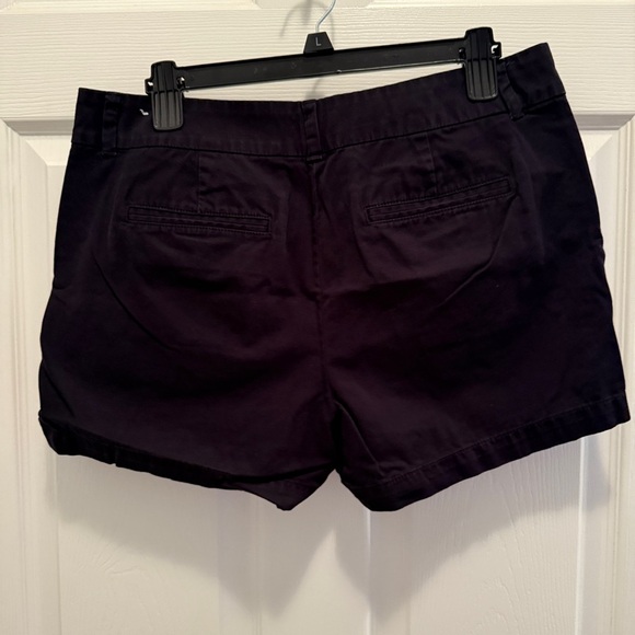 LOFT Black Shorts Size 8 - Picture 2 of 3
